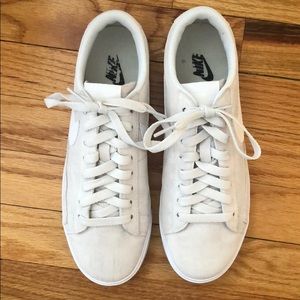 Nike Blazer Low Suede Sneaker in Sand